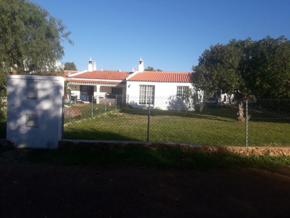 Вилла Casa De Ferias Алгош Экстерьер фото